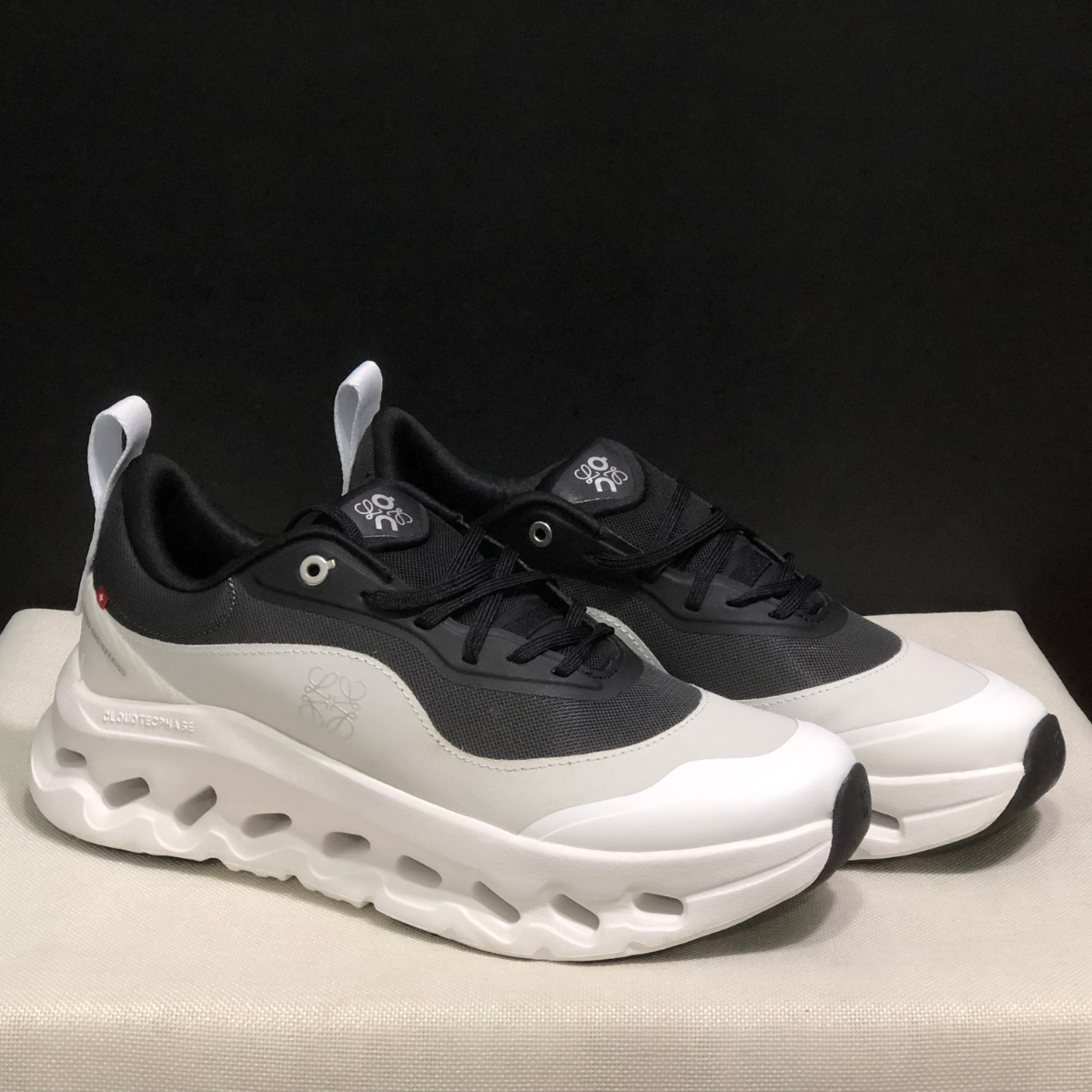 On Cloud × Loewe — Cloudtilt Mouse